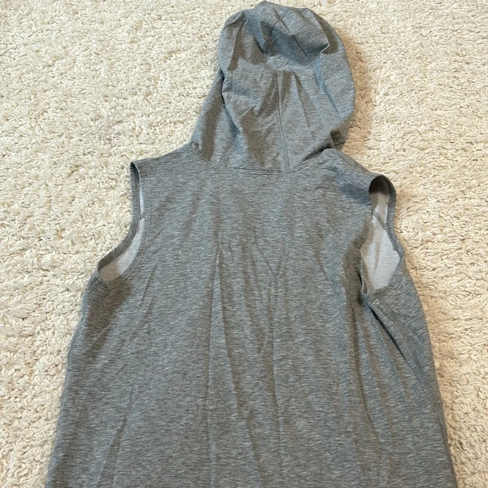 NIKE M hoodie 3/4 zip vest withh kangaroo front pocket